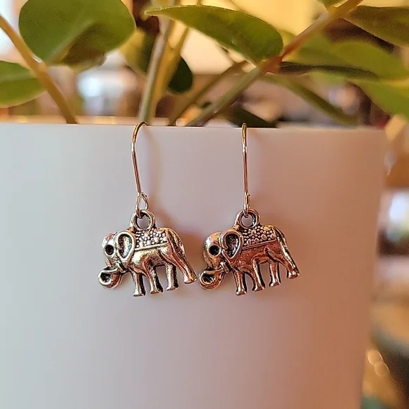Dainty Elephant Dangle Earrings - Picture 2 of 4